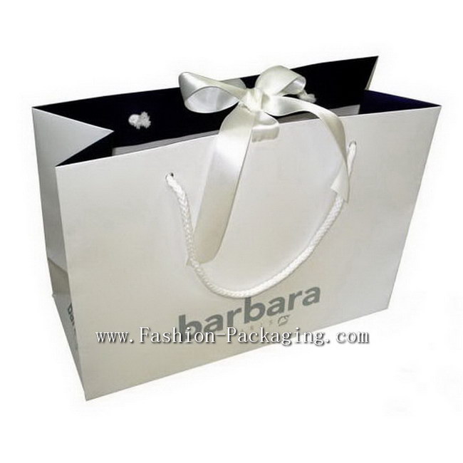 Luxury paper Shopping Bag with Custom logo