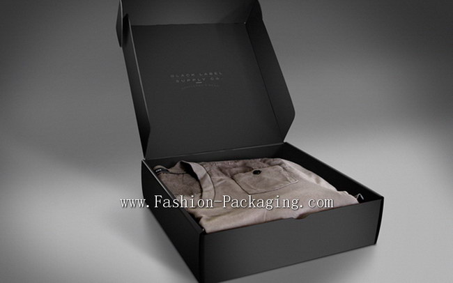 Classical Black Packaging Box with Name/Brand for Men's apparel line