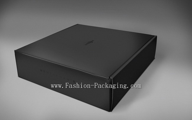 Classical Black Packaging Box with Name/Brand for Men's apparel line