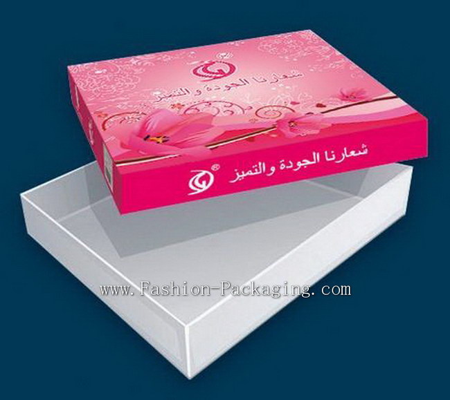 Custom Desgin Clothes Box(Rigid Cardboard Box)